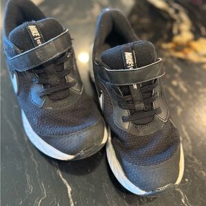 Nike Kids Black and White Sneakers